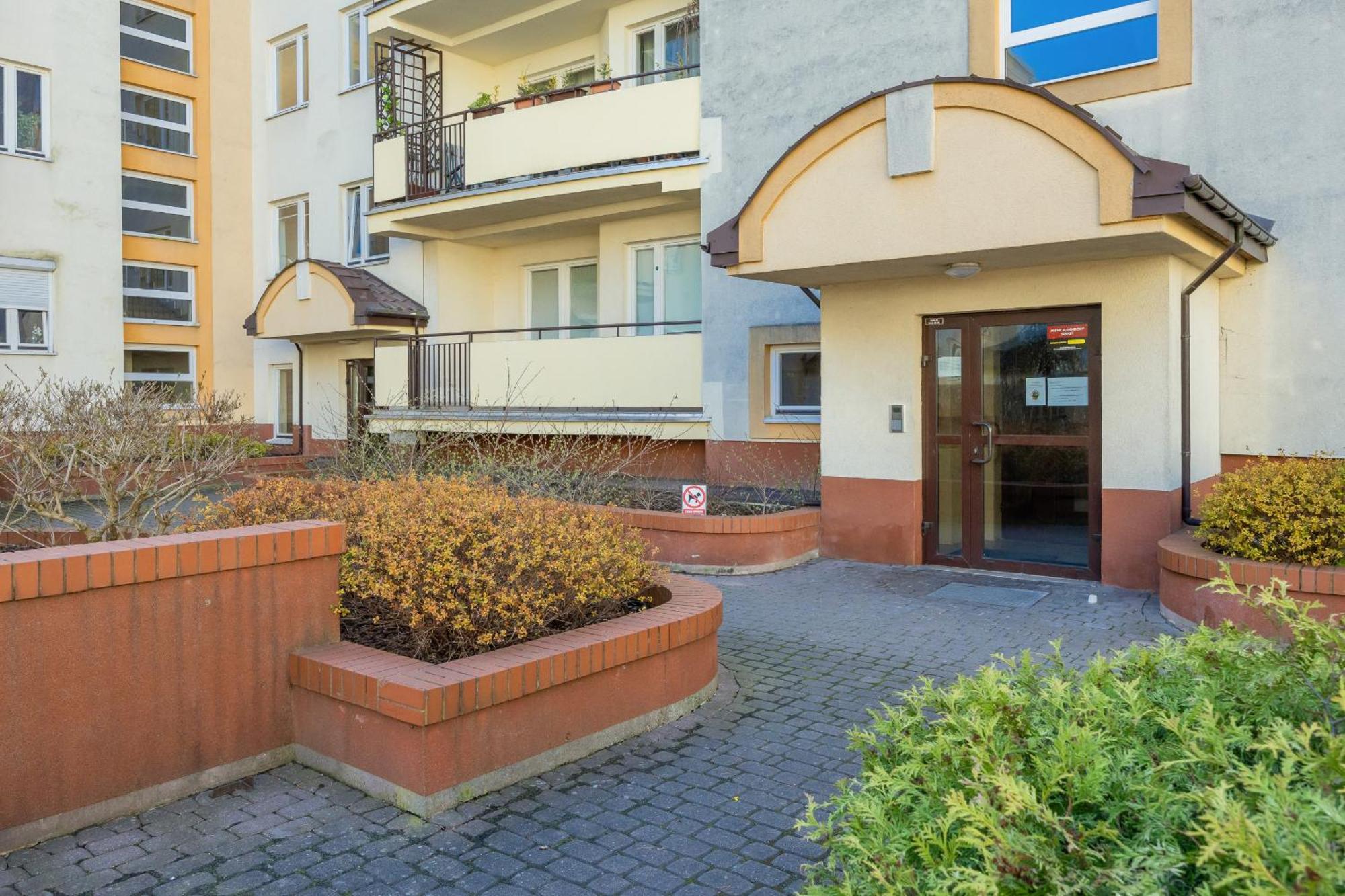 Apartament Beautiful For 6 People With Balcony And Parking In By Renters